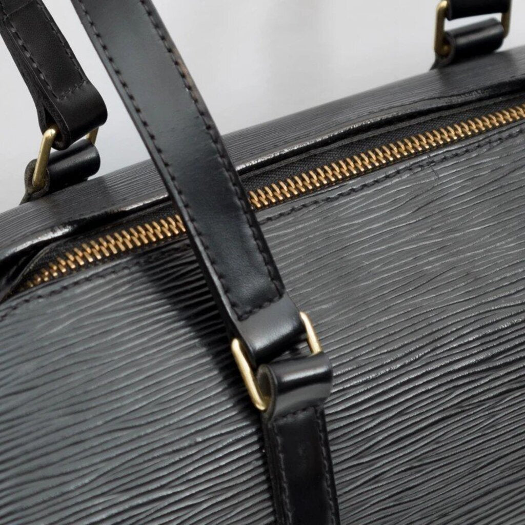 Louis Vuitton Soufflot Epi Leather Handbag W/ Pouch