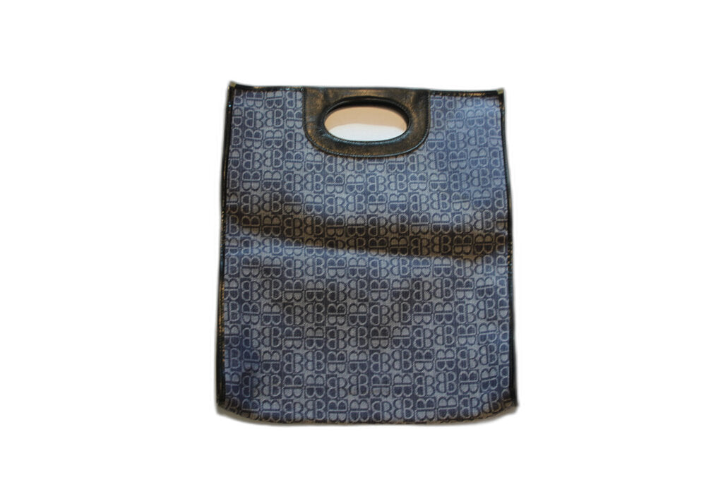 Balenciaga Fold-Over Envelope Clutch Bag in Blue