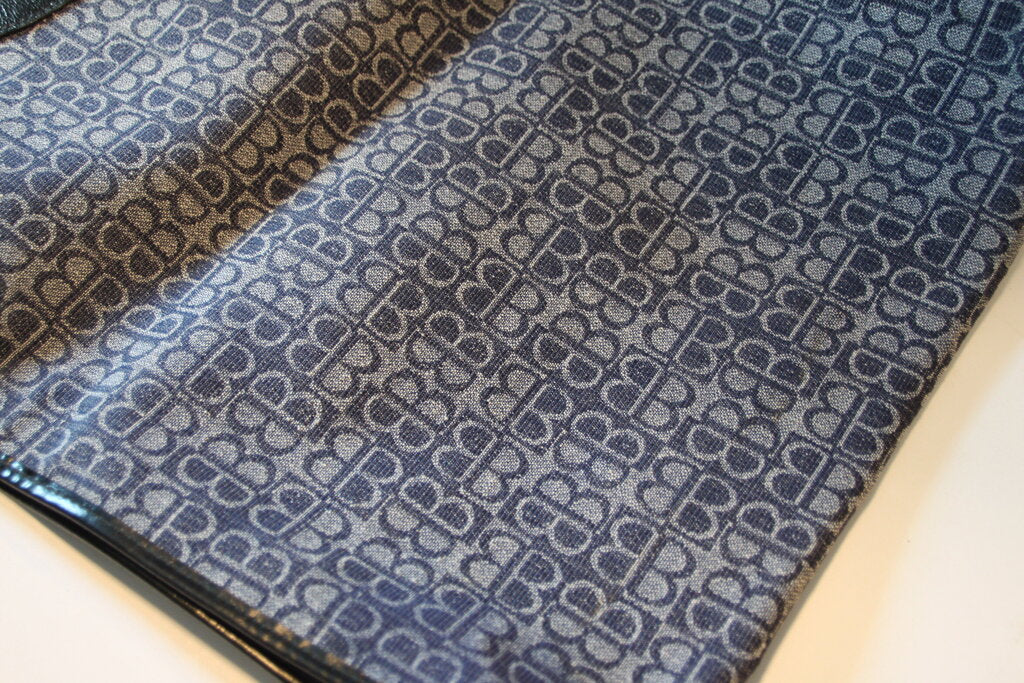 Balenciaga Fold-Over Envelope Clutch Bag in Blue