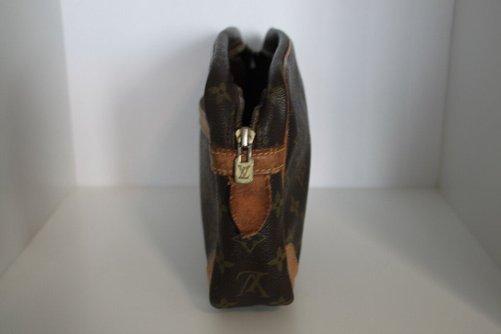 Louis Vuitton Monogram Compiegne 28 Clutch Bag