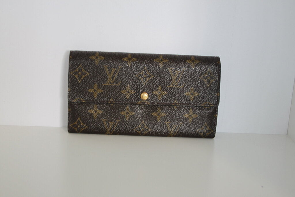 Louis Vuitton Monogram Canvas Grained Leather Sarah Wallet
