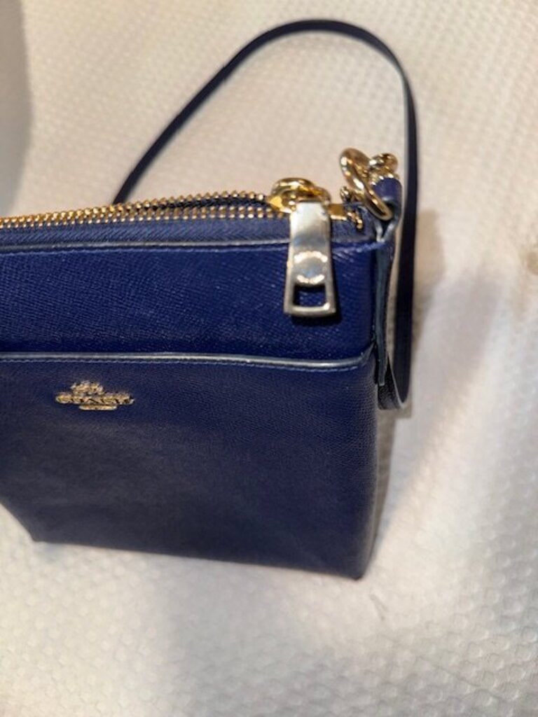 Coach Kitt Messenger Deep Blue Crossgrain Leather Crossbody Bag